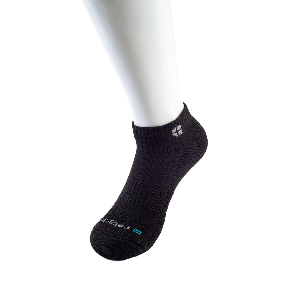 The No Show Recycled Sock from Shoes For Crews is made from 100 % recycled polyester and is the perfect combination of support, comfort and sustainability, image of the sock.